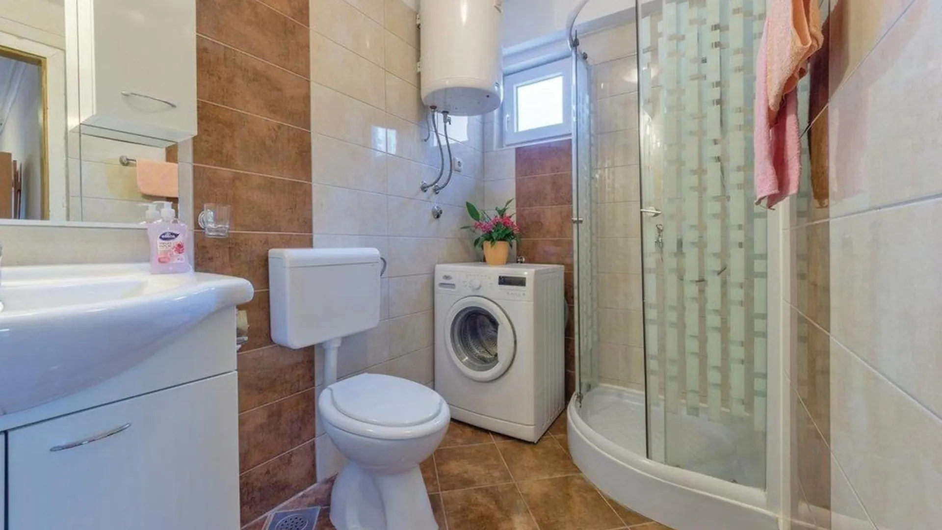 Ferienhaus Fuer 5 Personen Ca 82 Qm In Pula, Istrien Istrische Riviera Holiday home