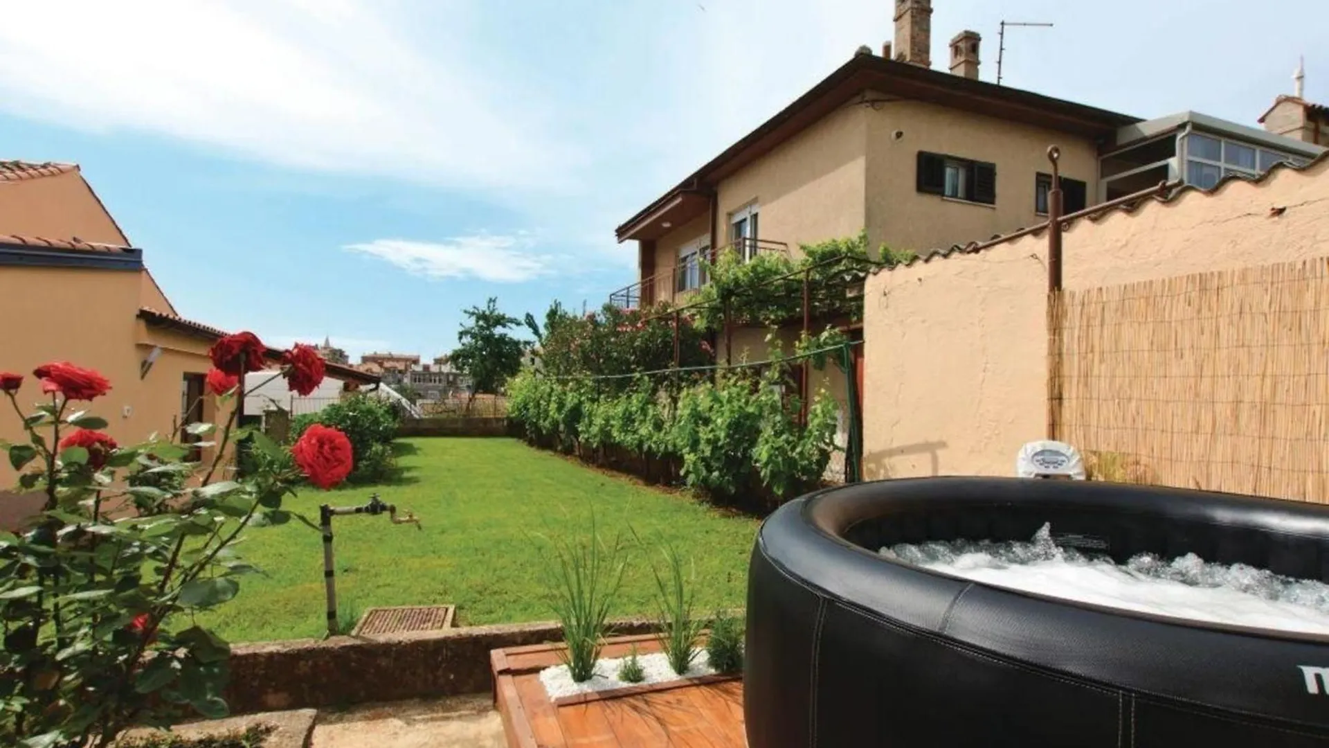 Ferienhaus Fuer 5 Personen Ca 82 Qm In Pula, Istrien Istrische Riviera contacts